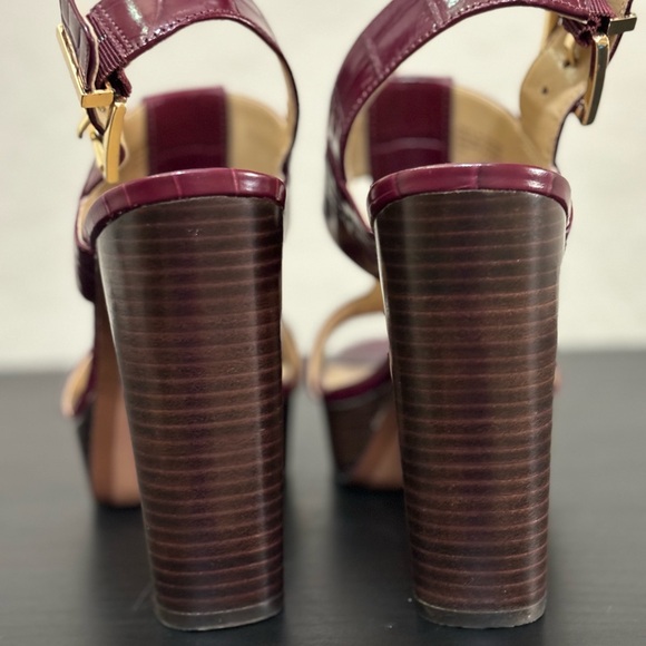 MICHAEL KORS ♥️💜 Becker T Strap Heels - Picture 10 of 10